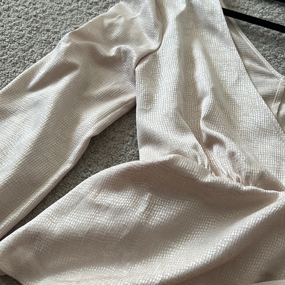 BGBG Maxazria Shirt Blouse - Picture 5 of 6